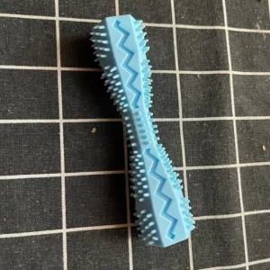 Recibido juguete masticable de limpieza dental para perro del cliente M***e.