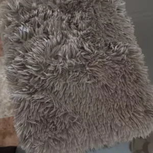 Recibido Cama de Perro Súper Suave y Mullida del cliente A****i.
