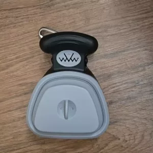 Recibido el Recogedor Portátil de Excrementos de Perro del cliente B*****o.