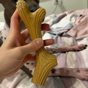 Recibido Palo de Masticar de Asta de Madera para Perros del cliente M****a.